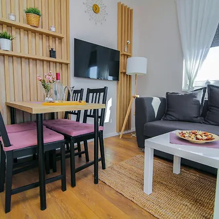 Narcis 17 - Novonamesteni Apartman Sa Prelepim Pogledom Na Tornik Zlatibor Exterior foto