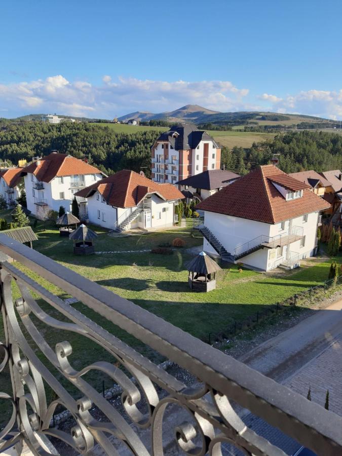 Narcis 17 - Novonamesteni Sa Prelepim Pogledom Na Tornik Apartament *