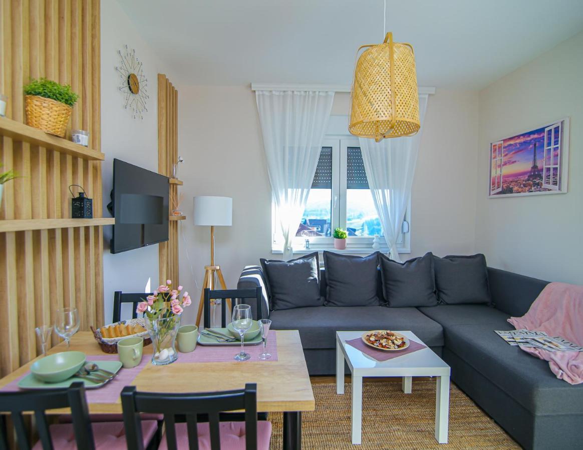 Narcis 17 - Novonamesteni Sa Prelepim Pogledom Na Tornik Apartament *